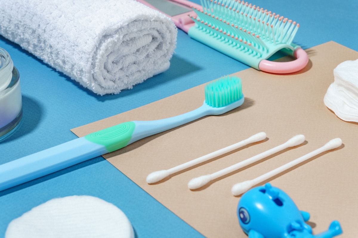Dog Dental Chews vs Wipes vs Powder: Which One Should You Choose? (2026)